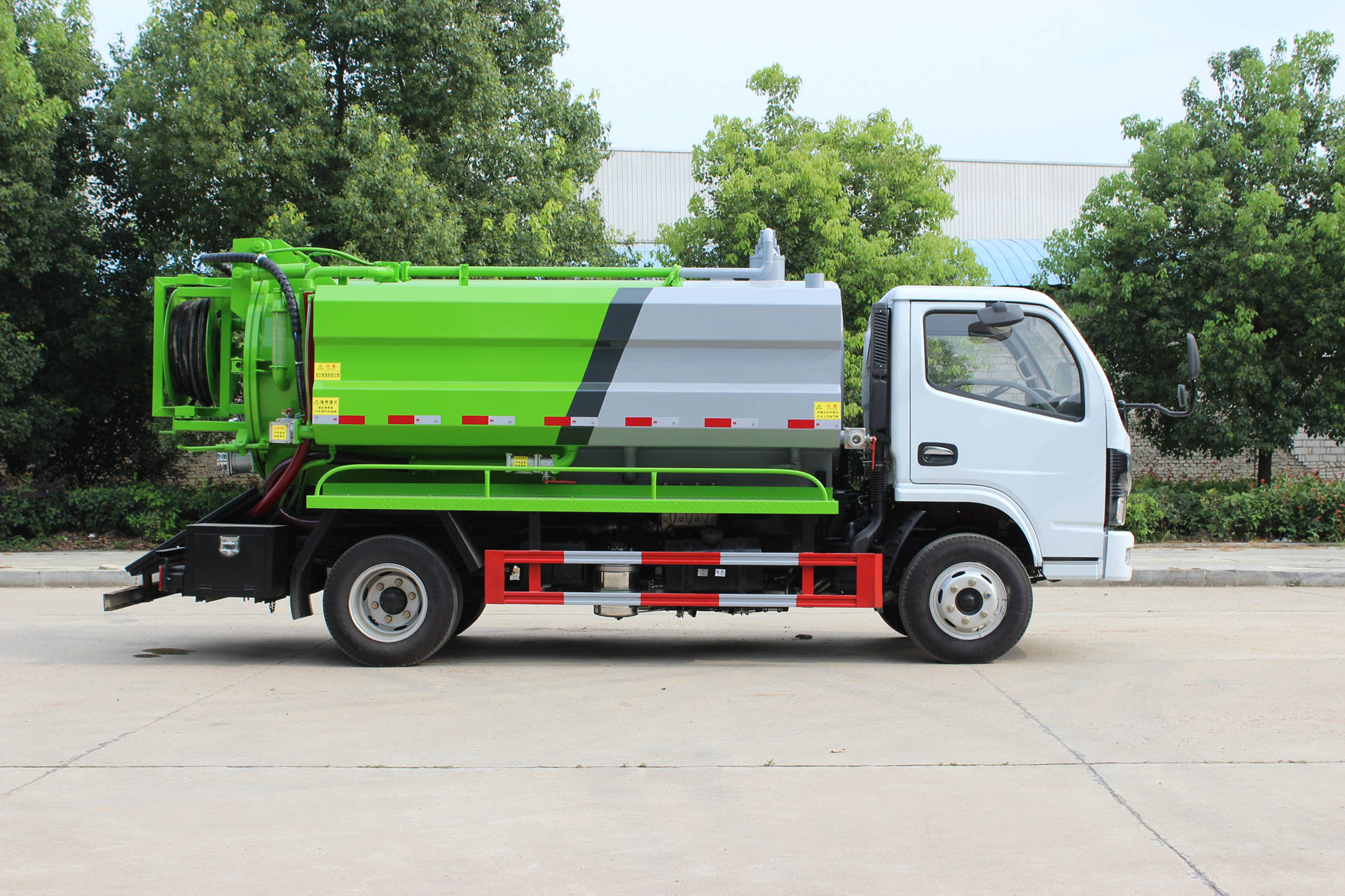 今日推薦 國六6方清洗吸污車與冷藏車，長期現車供應